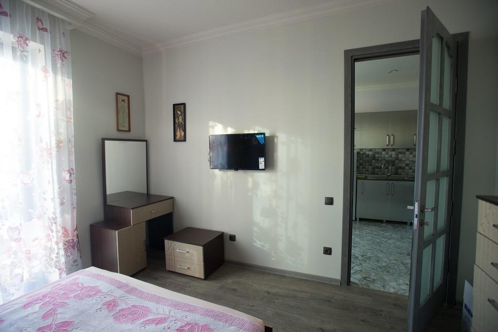 Batumi Appartments Habitación foto